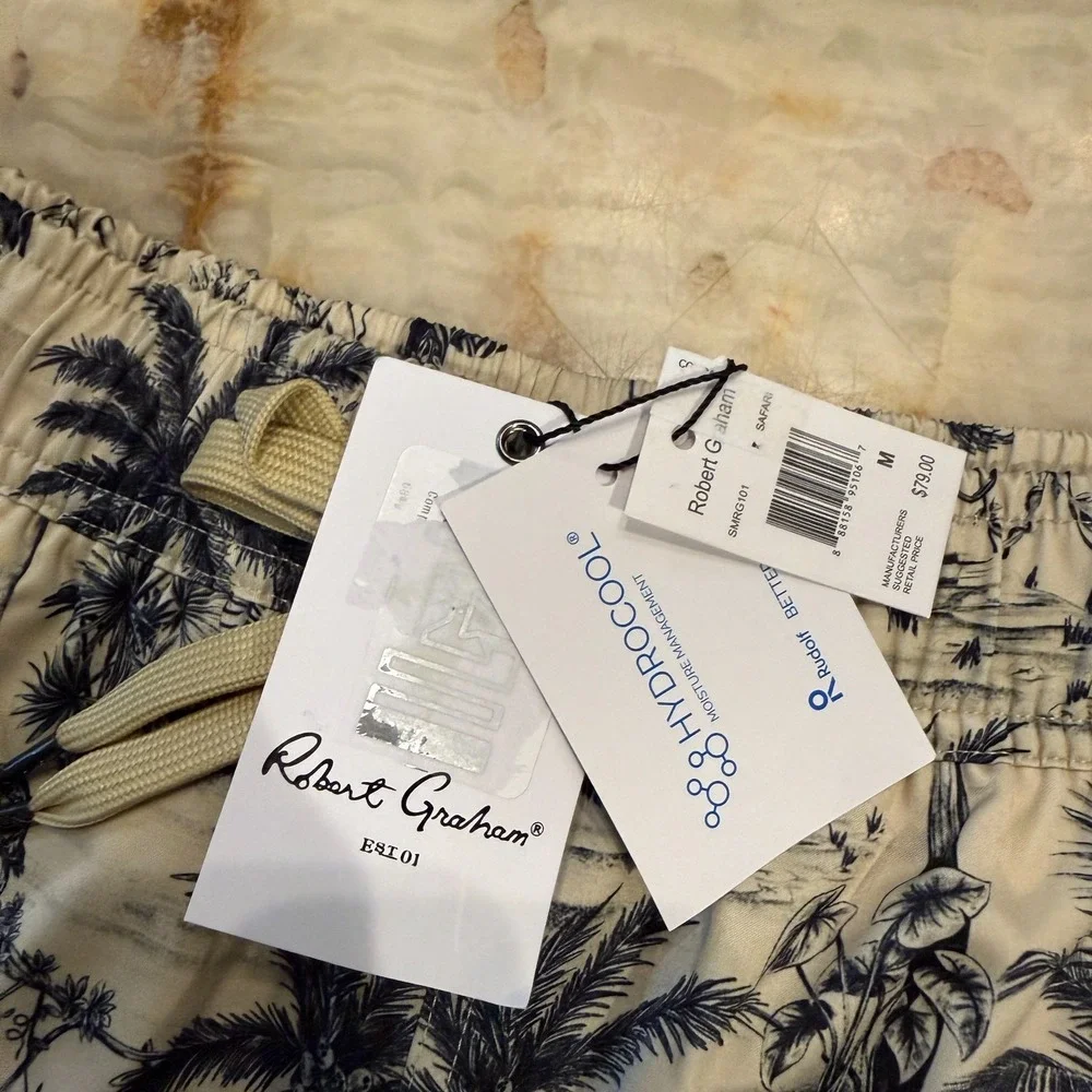 NWT Robert Graham Mens‎ Quick Dry Boxer Board Shorts Beige Tropical Beach Medium